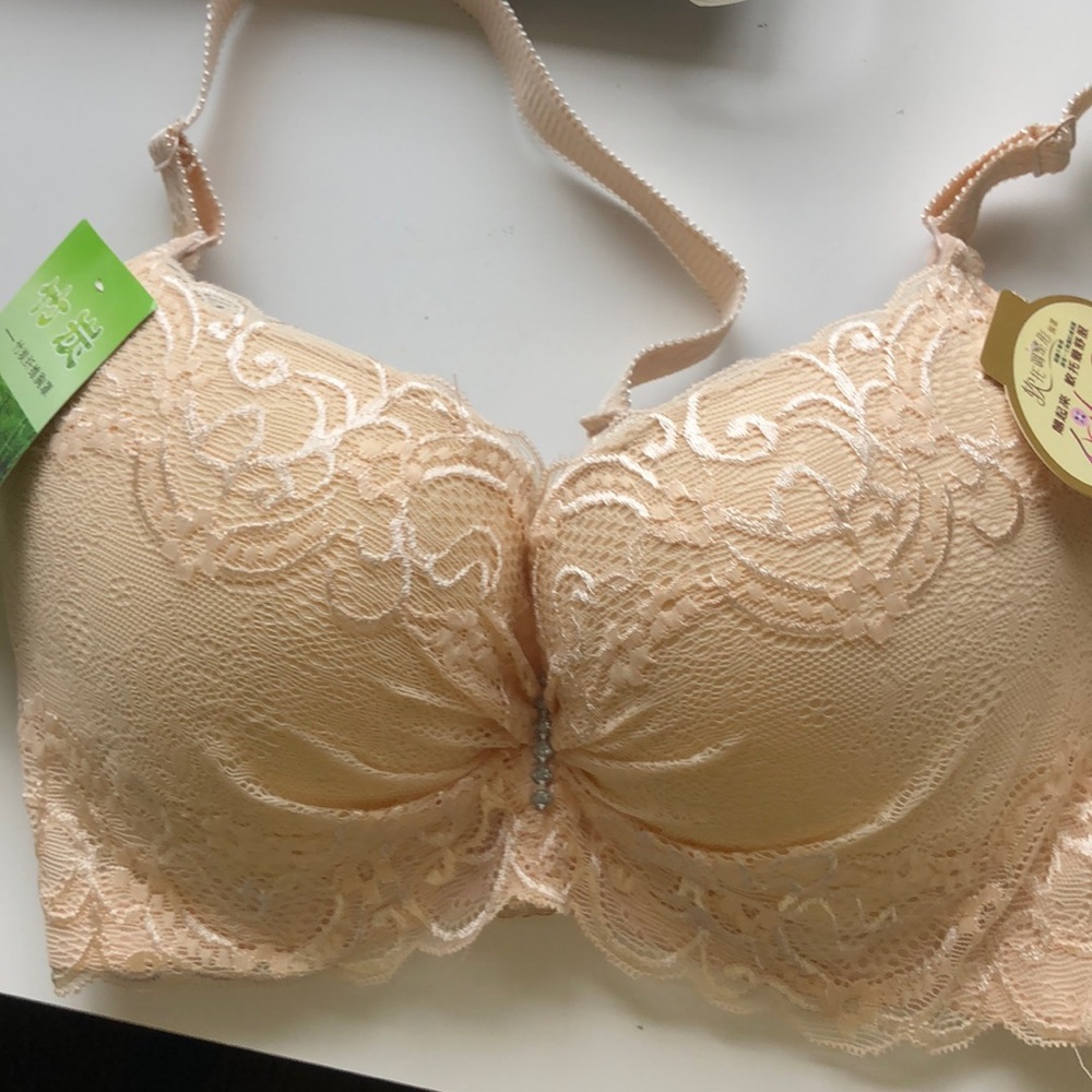 2 Bras